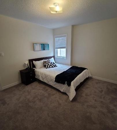 Glow Bestie Home Brampton Exterior foto